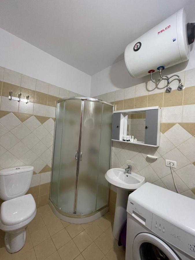 Seaview Studio Sarandë Exterior foto