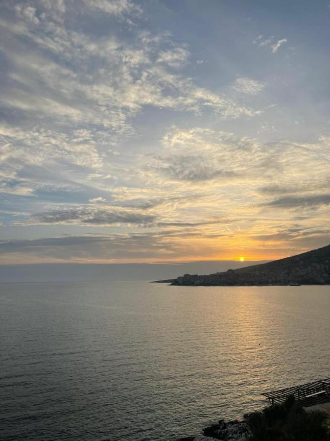 Seaview Studio Sarandë Exterior foto